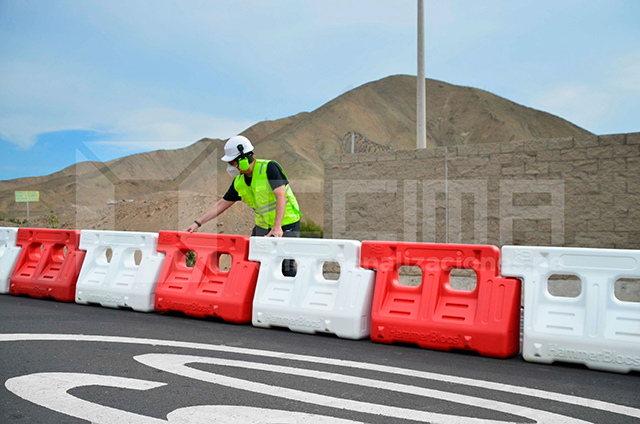 Barrera o canalizador vial New Jersey: elemento de seguridad y señalización vial